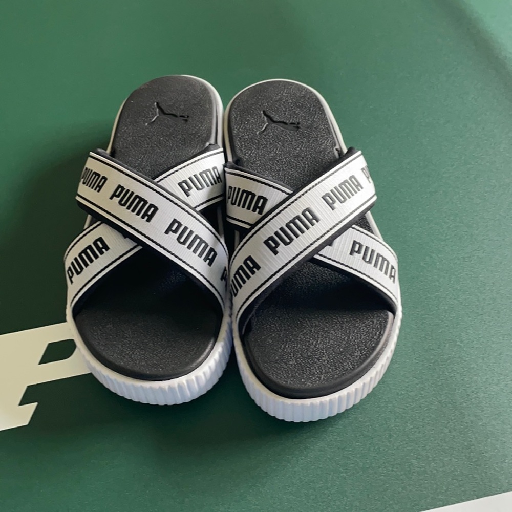 Puma slides in good condition.